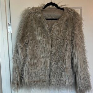 Women's Faux Fur Jacket - Gray